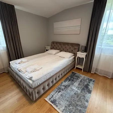 Pas Kastyti Apartament